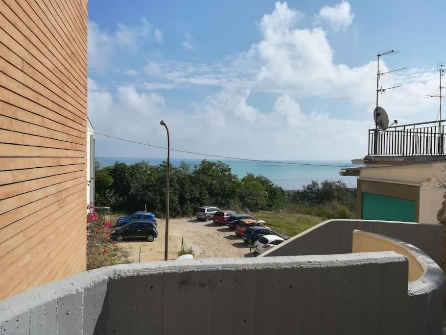 Torre Del Meridiano Casa Vacanze Centrale Termoli Exteriör bild